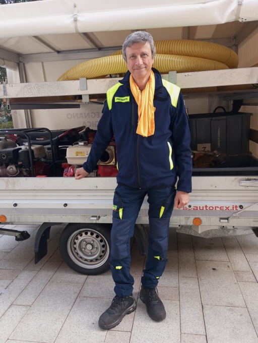 Protezione civile in piazza per la sicurezza
