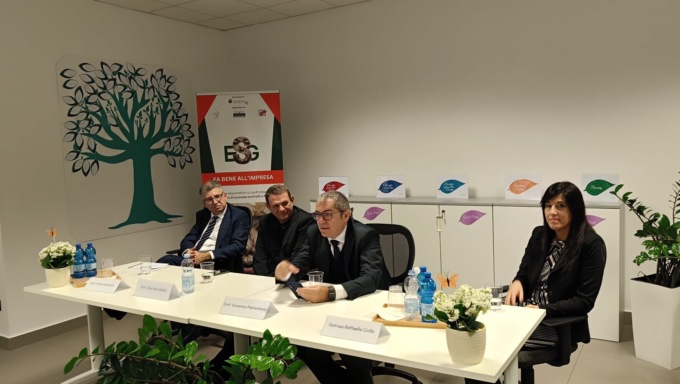 La Biblioteca popolare di Rho diventa digitale