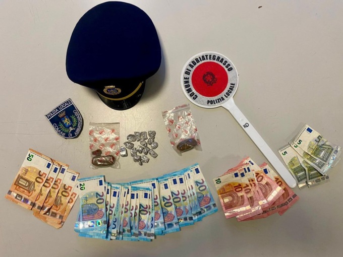Bià: spaccio e abusivismo alle case Aler sventato dalla Polizia Locale