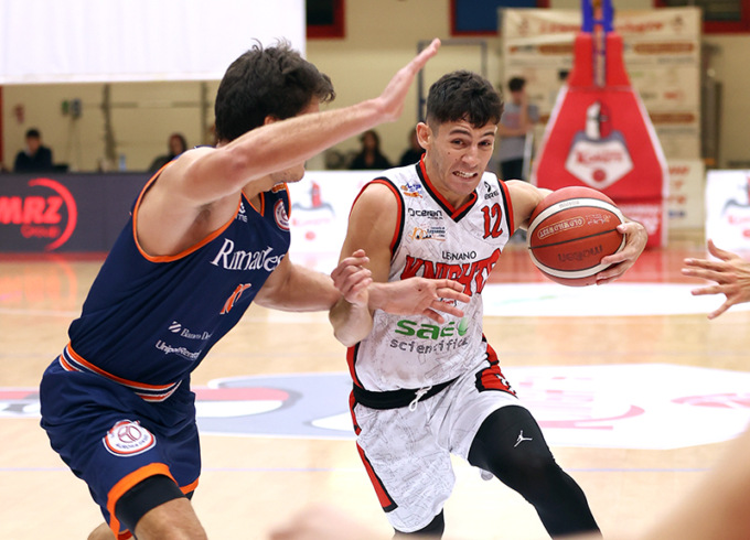 Sei giocatori in doppia cifra per i Knights contro Desio
