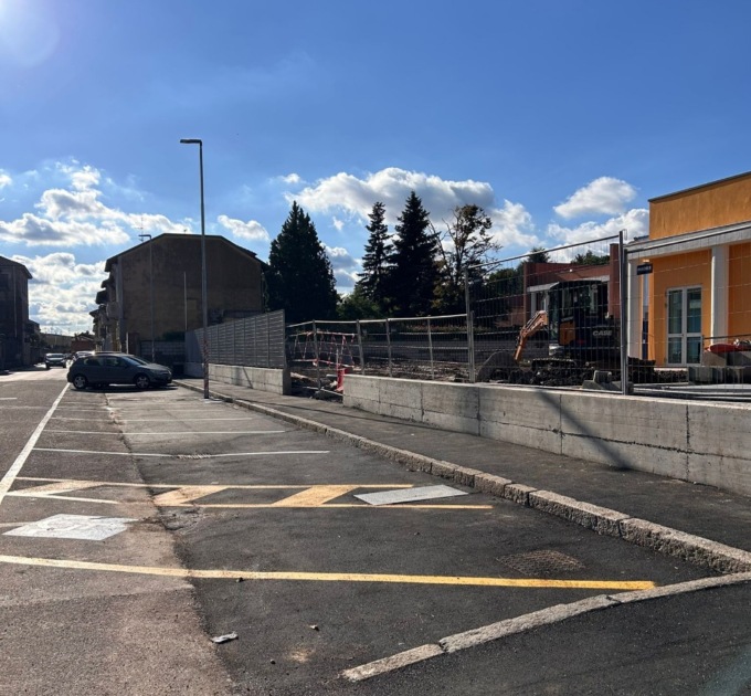 Aperto il nuovo parcheggio (dopo il sollecito di Garagiola)