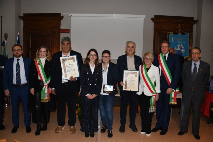 Premi Unci a Insieme con Sorriso e Ucapte