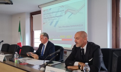 Il senatore Garavaglia incontra le imprese di Confcommercio