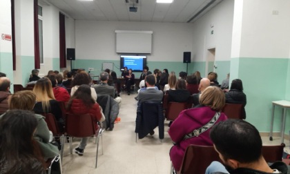 Giovani e digitale, la nuova sfida educativa al centro dell'incontro Disconnettersi