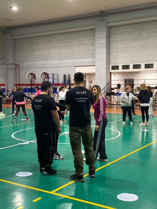 Grande successo per il corso gratuito di autodifesa femminile, oltre 50 le adesioni