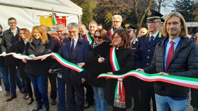 Si è aperta la 417esima Antica Fiera di San Martino a Inveruno