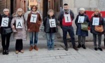 In piazza per chiedere il cessate il fuoco