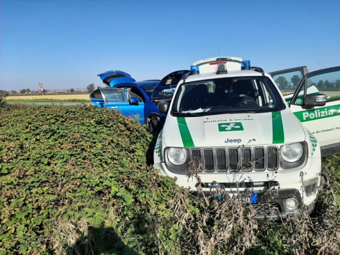 Inseguimento e speronamento dell’auto della Polizia Locale