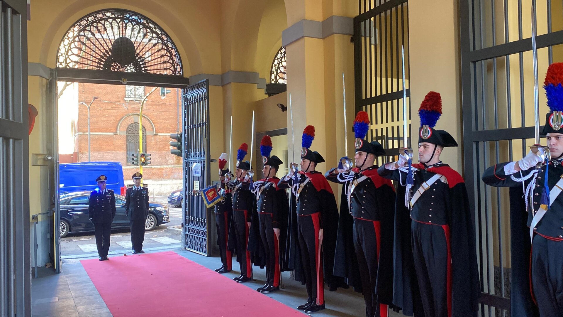 Si è svolta la prima visita del comandante generale dell'Arma dei Carabinieri, Generale di Corpo d'Armata Salvatore Luongo, al Comando Interregionale "Pastrengo"