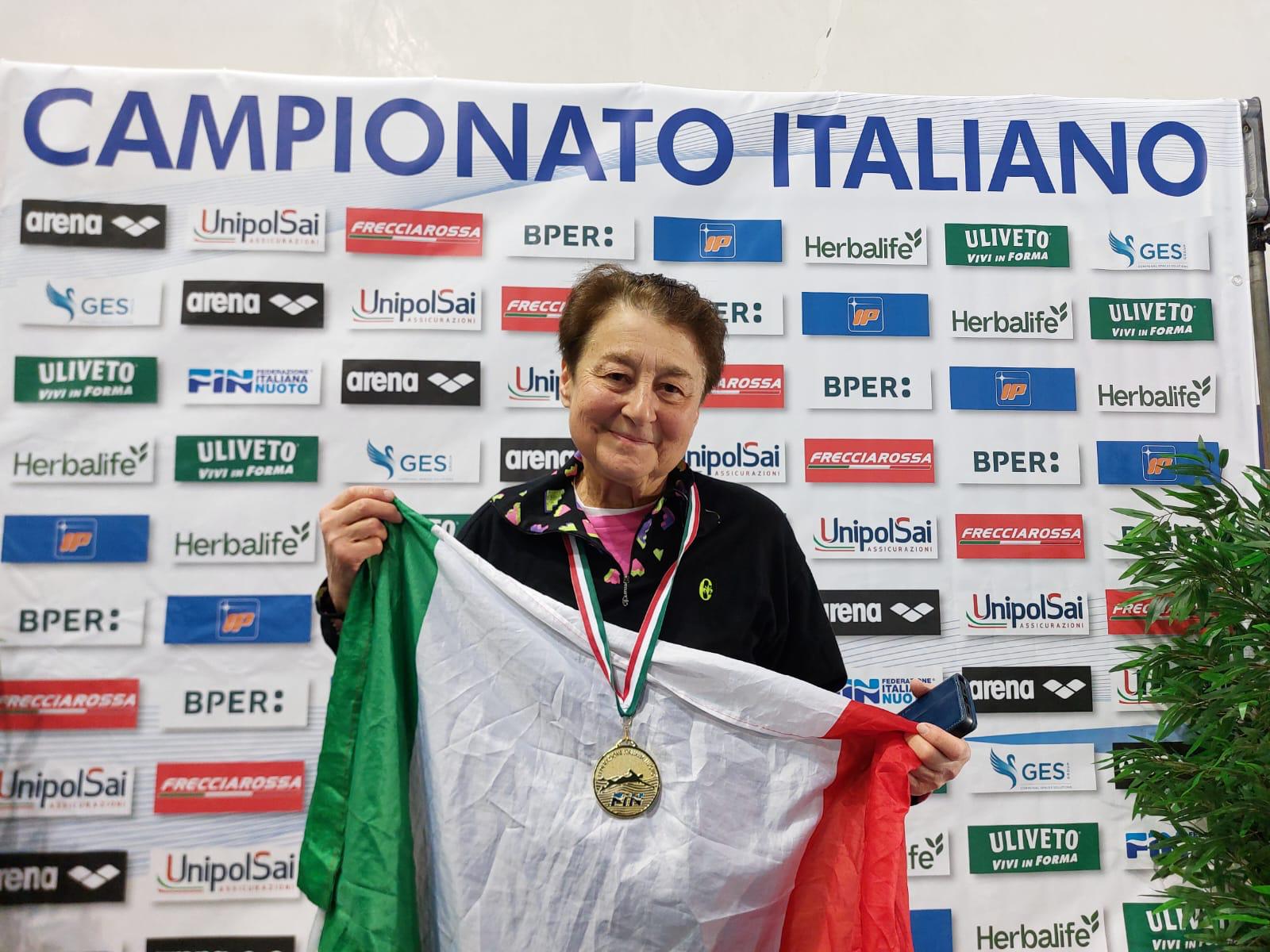 team legnano nuoto nove medaglie ai campionati italiani invernali master