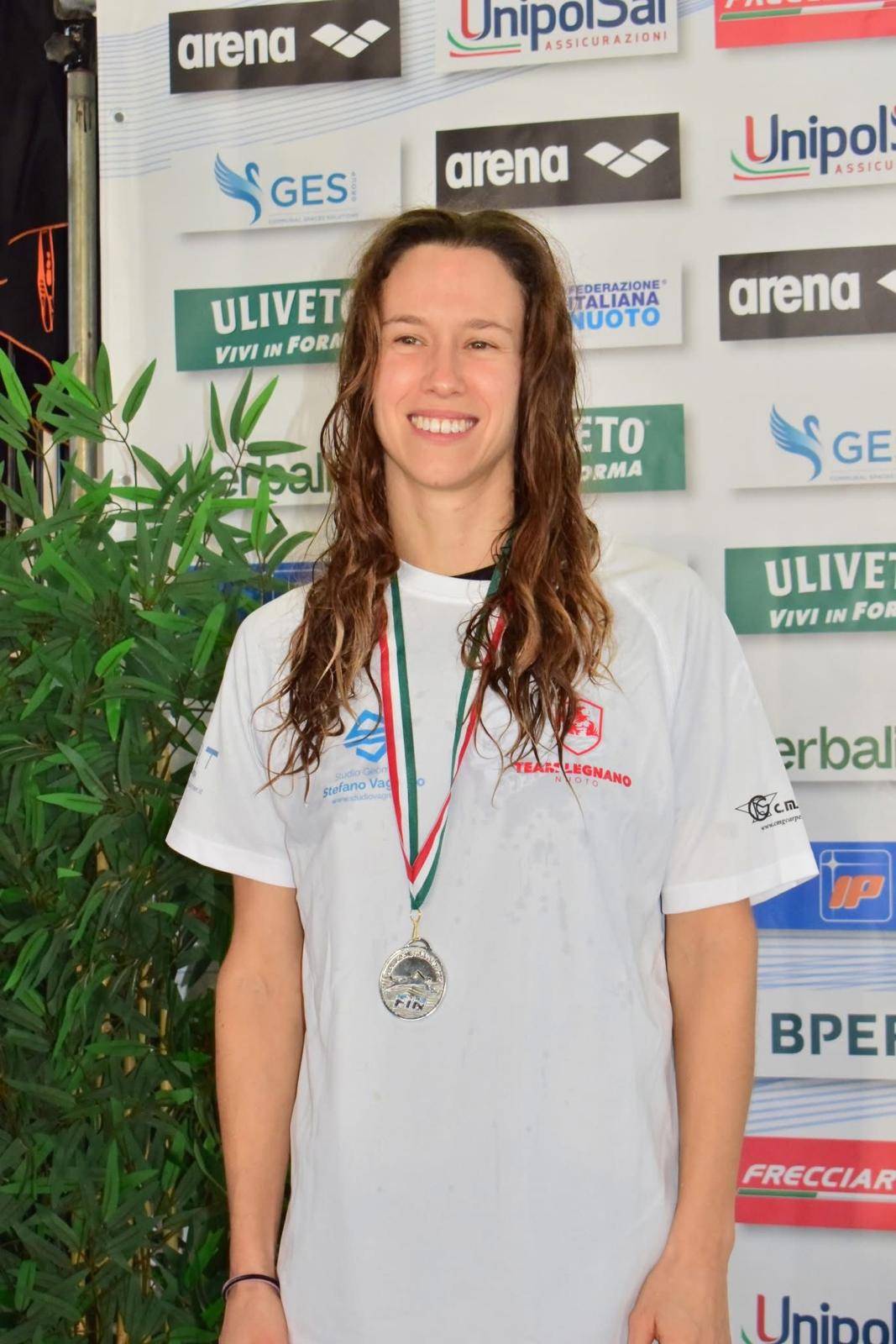 team legnano nuoto nove medaglie ai campionati italiani invernali master