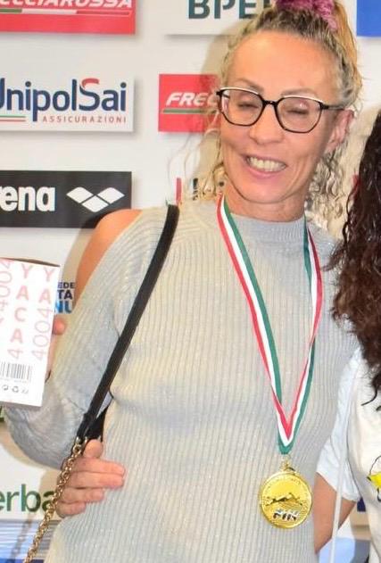 team legnano nuoto nove medaglie ai campionati italiani invernali master