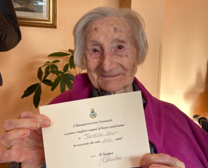Nonna Teresa di Castano compie 100 anni!