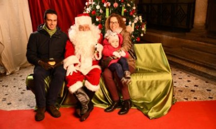 Babbo Natale aspetta i bambini in Comune