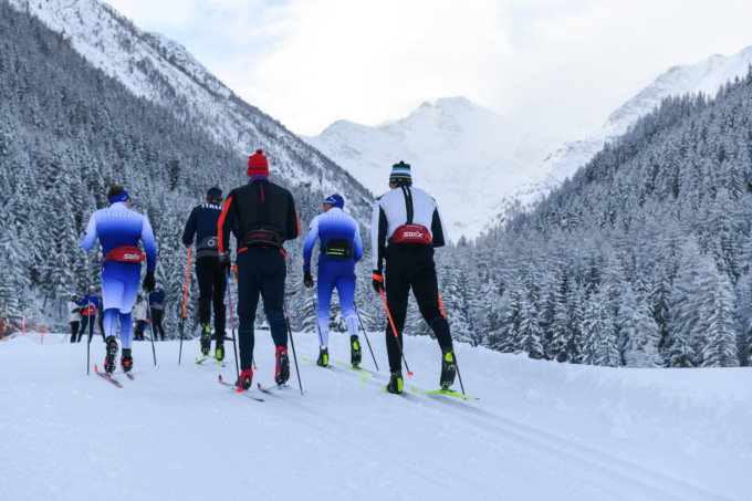 Cogne si tinge di bianco: atleti accolti da 30 centimetri di neve