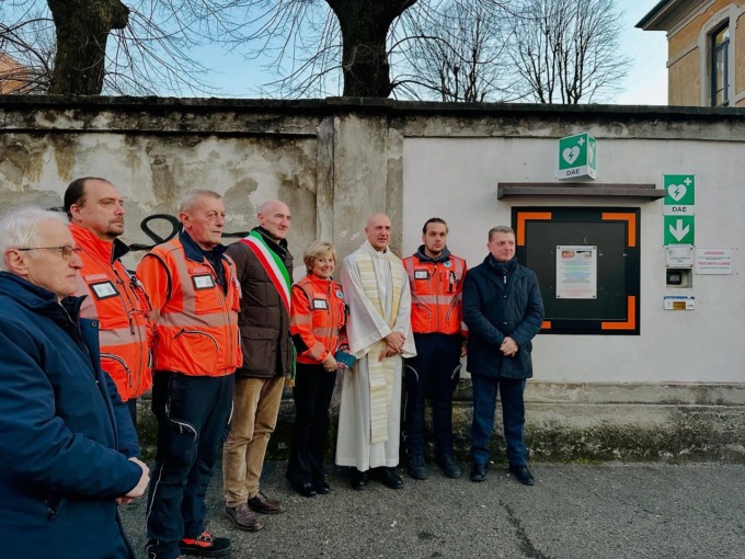 Abbiategrasso: nuovo defibrillatore nella “Culla della vita”