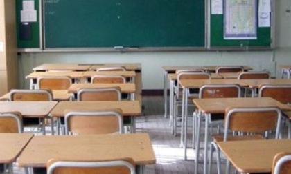 Scuola 2025/26, iscrizioni posticipate a sorpresa: ecco le nuove date