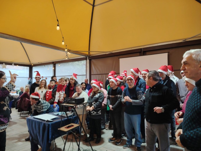 La Zattera, grande festa per il pranzo di Natale nell’anno del 35esimo