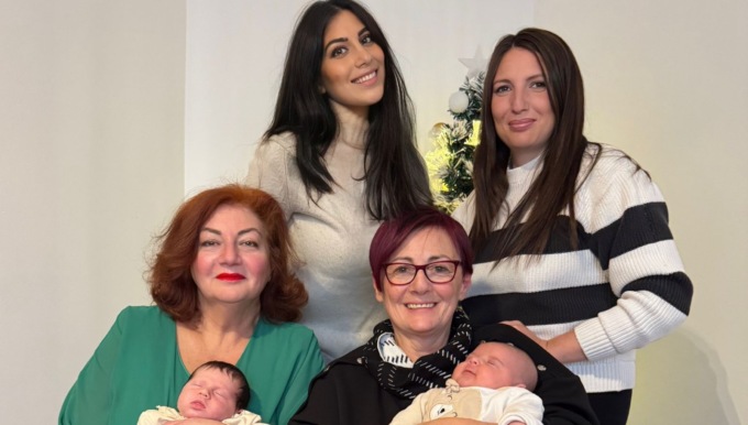 Amiche per tre generazioni: “Siamo famiglia. Tanto dialogo e poco smartphone”