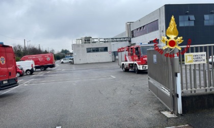 Fuoriesce una sostanza dai laboratori, evacuati 80 dipendenti di una ditta