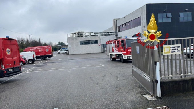 Evacuazione in azienda a Robecchetto, esclusi rischi per la salute: “Nessuna fuga di gas o fuoriuscita di sostanza”