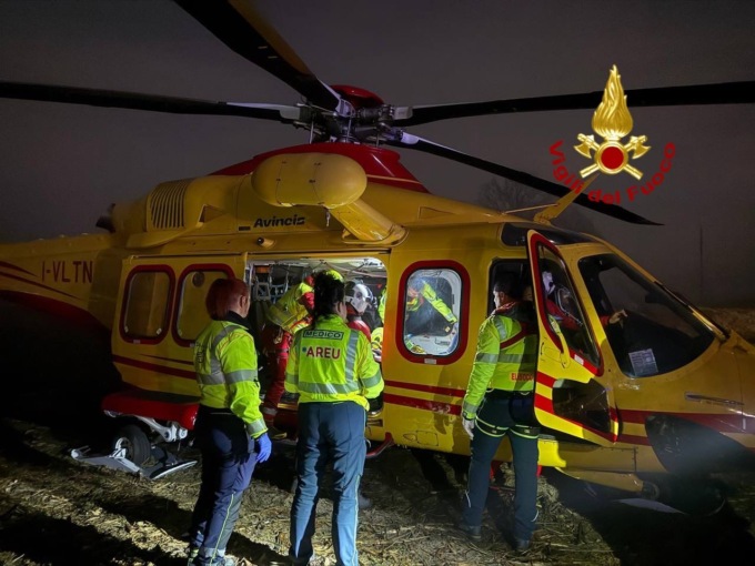 Cade dal trattore, 72enne gravissimo
