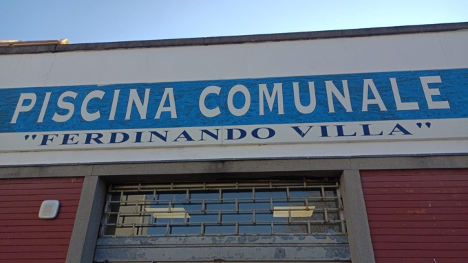 Tranciata una tubazione durante i lavori: chiusa la piscina di Legnano