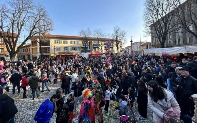Il Carnevale Garbagnatese dura due settimane