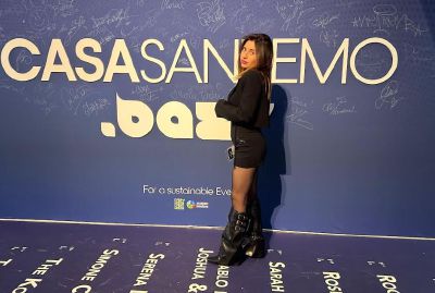 Canta «Braccialetto perso» a «CasaSanremo»  e ottiene una borsa di studio da mille euro