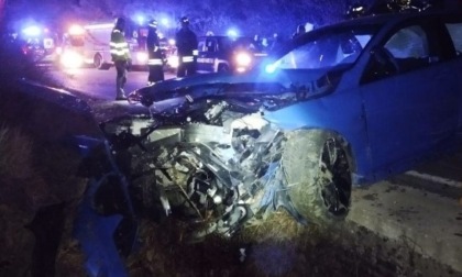 Provoca incidente stradale e scappa