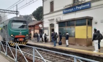 Uomo sotto il treno alla stazione di Vanzago, treni fermi in direzione Milano