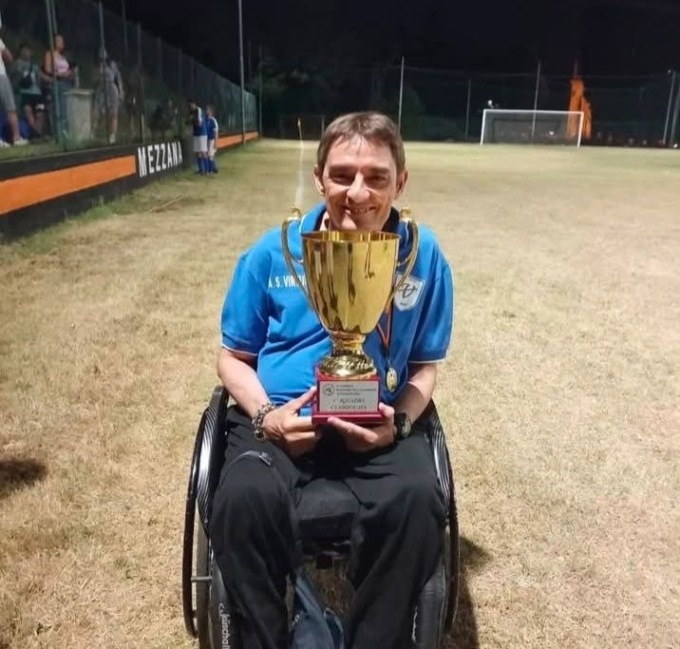Virtus calcio in lutto per la scomparsa della sua bandiera Stefano Bottiani: “Ci hai regalato 25 anni di storia”