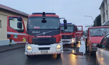 Fiamme in abitazione: evacuati i residenti, tanto spavento