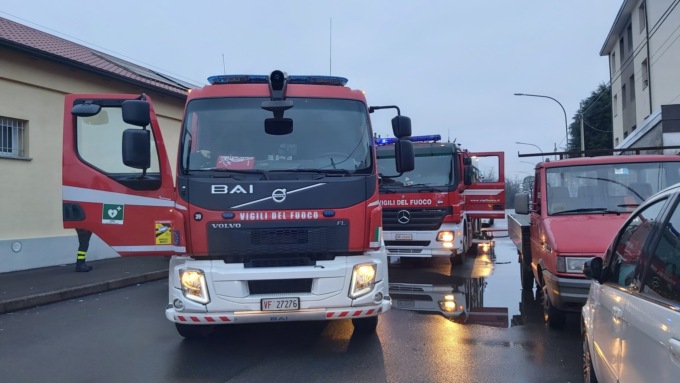 Incendio in ditta: intervengono i Vigili del Fuoco