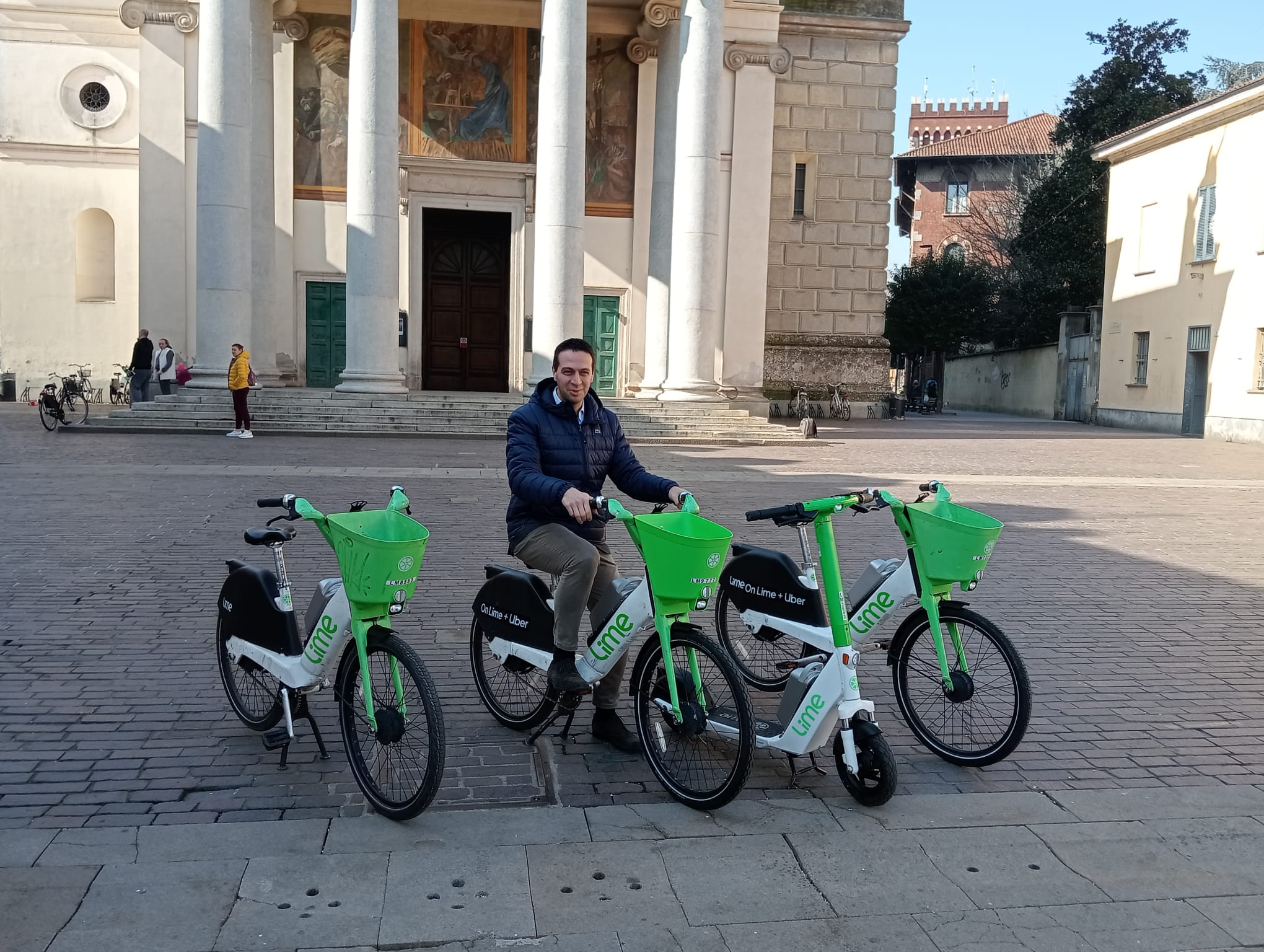 Bici e monopattini a noleggio a Rho