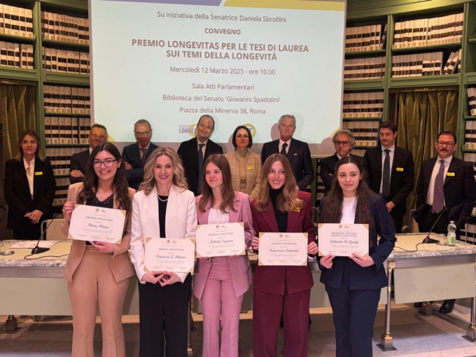 Anche una studentessa di Magenta ha ricevuto il Premio Longevitas al Senato