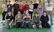 Gli studenti alle prese con le partite di flag football: "Sono strumenti educativi"