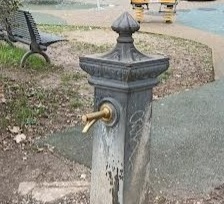 E’ tornata a funzionare la fontanella che era stata vandalizzata