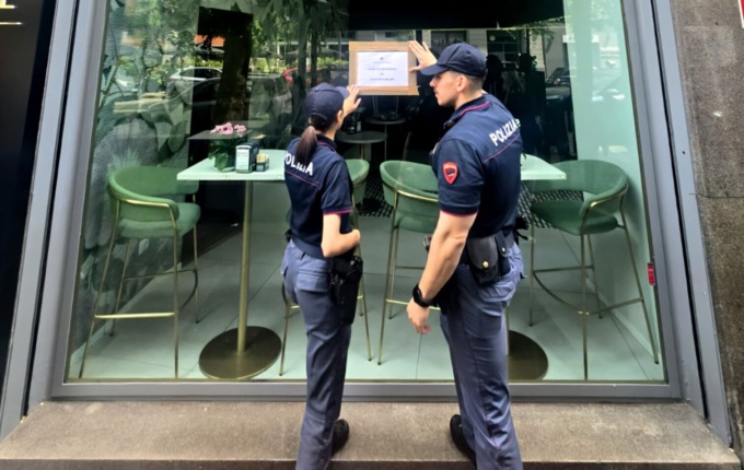 Rissa con 20 persone coinvolte: chiusura temporanea per il “Lune storte”