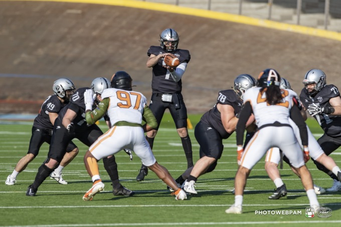 I Frogs Legnano battono i Rhinos nel derby