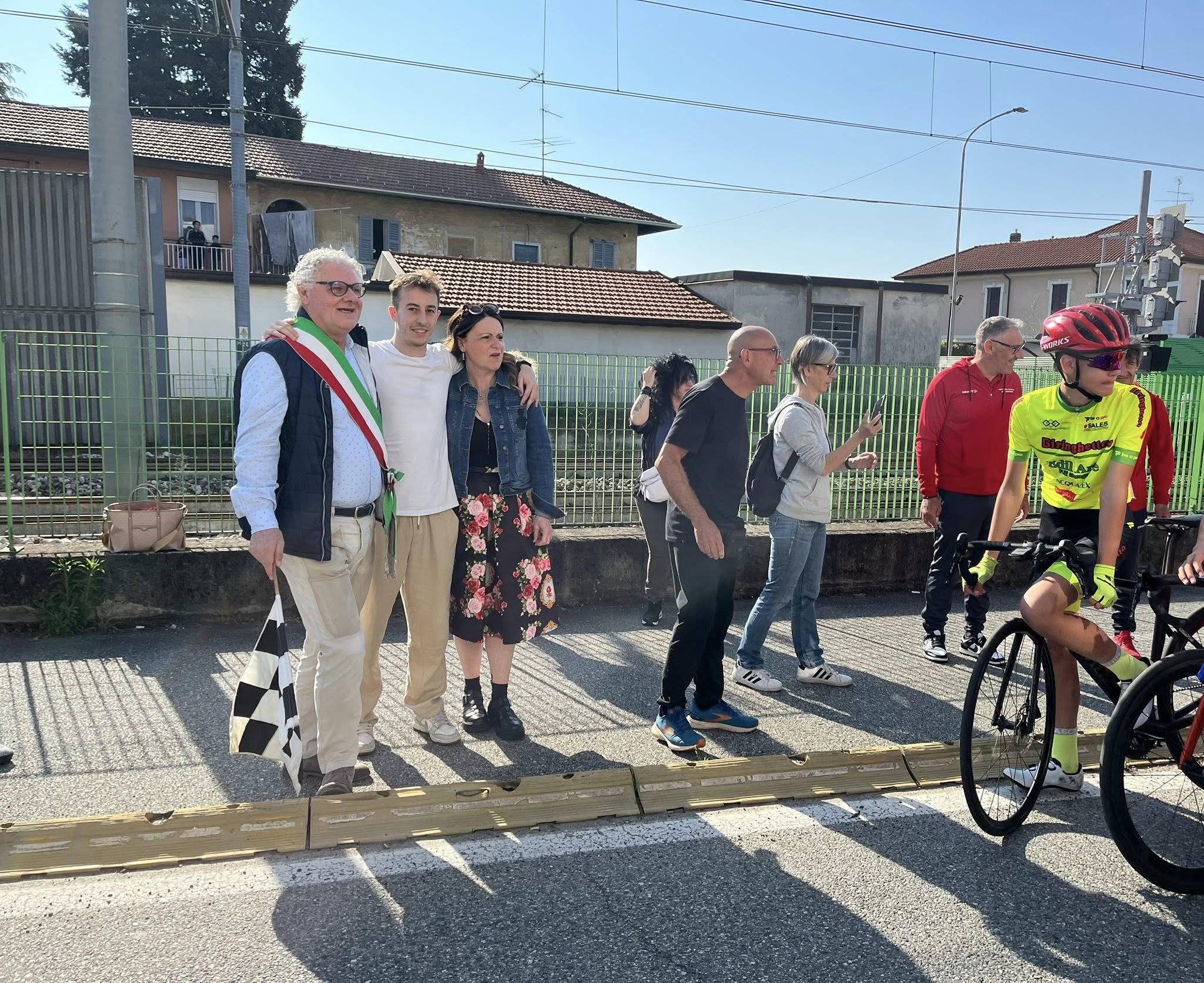 Vanzaghello gara ciclistica 3
