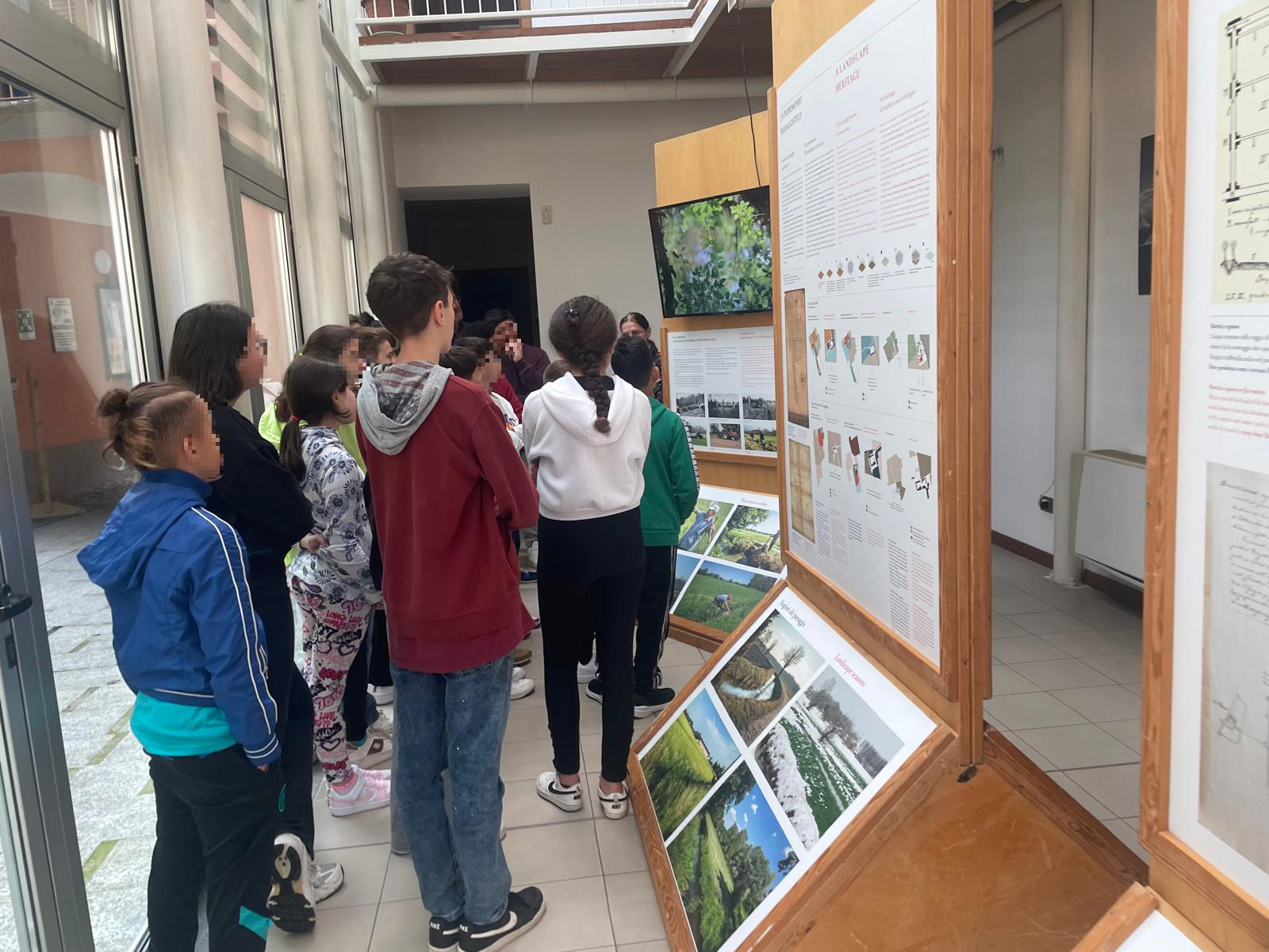 Vanzaghello mostra sui Paesaggi di marcita Biblioteca ecologica 2