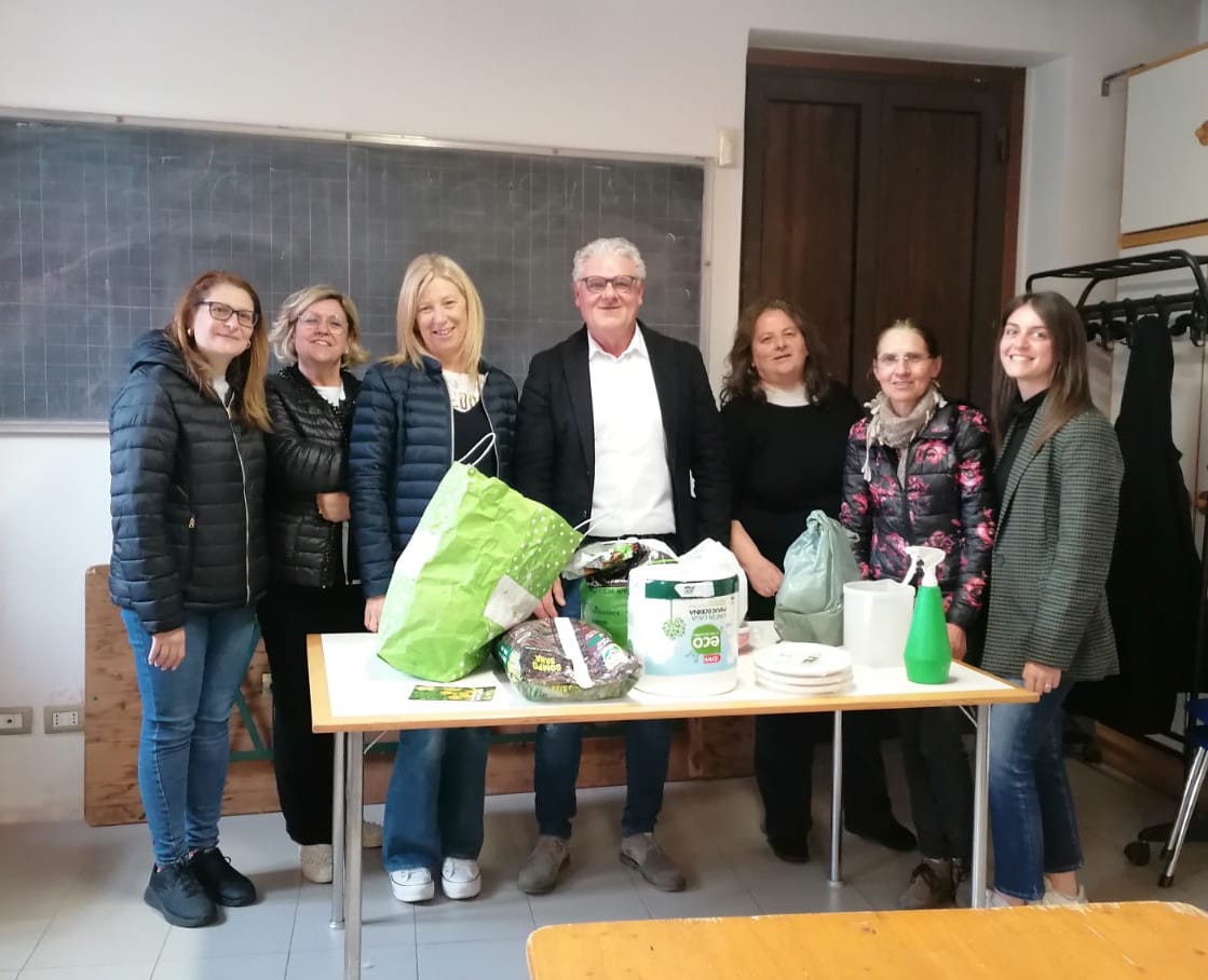 Vanzaghello mostra sui Paesaggi di marcita Biblioteca ecologica 4
