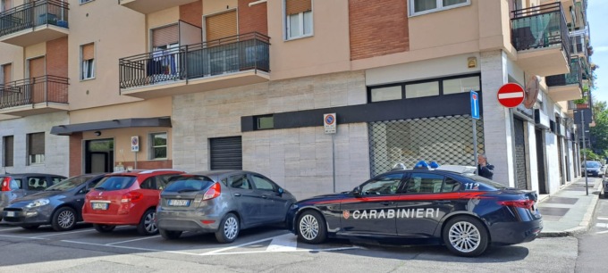 Donna trovata morta in casa