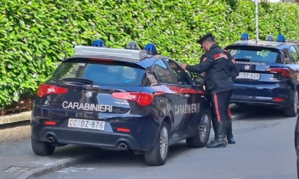 Donna uccisa a coltellate, c'è un fermato