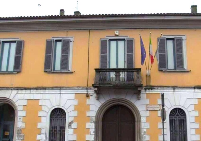 Biblioteca chiusa per lavori, Bareggio 2013 chiede a quando la riapertura