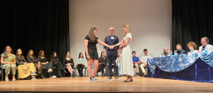 Quattrocento opere e 200 partecipanti:  premiati i vincitori di Calendimaggio