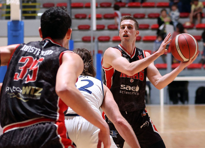 I Knights si portano in vantaggio per 2 a 1 su Roma