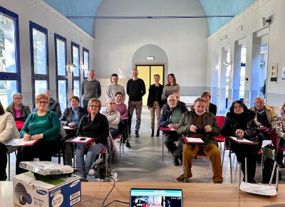 «Anziani digitale inizia il corso  per gli over 60»