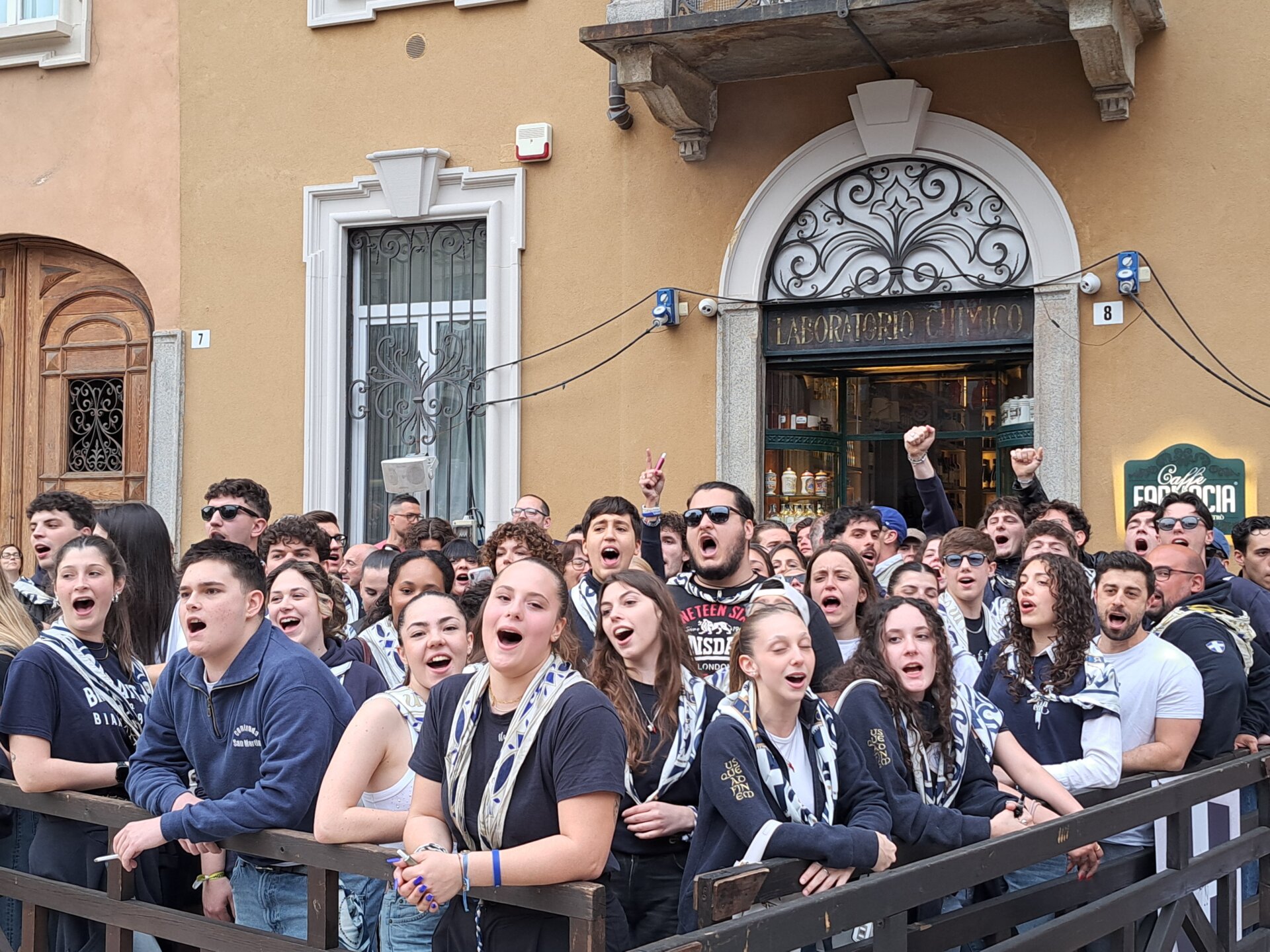 legnano-traslazione croce palio10